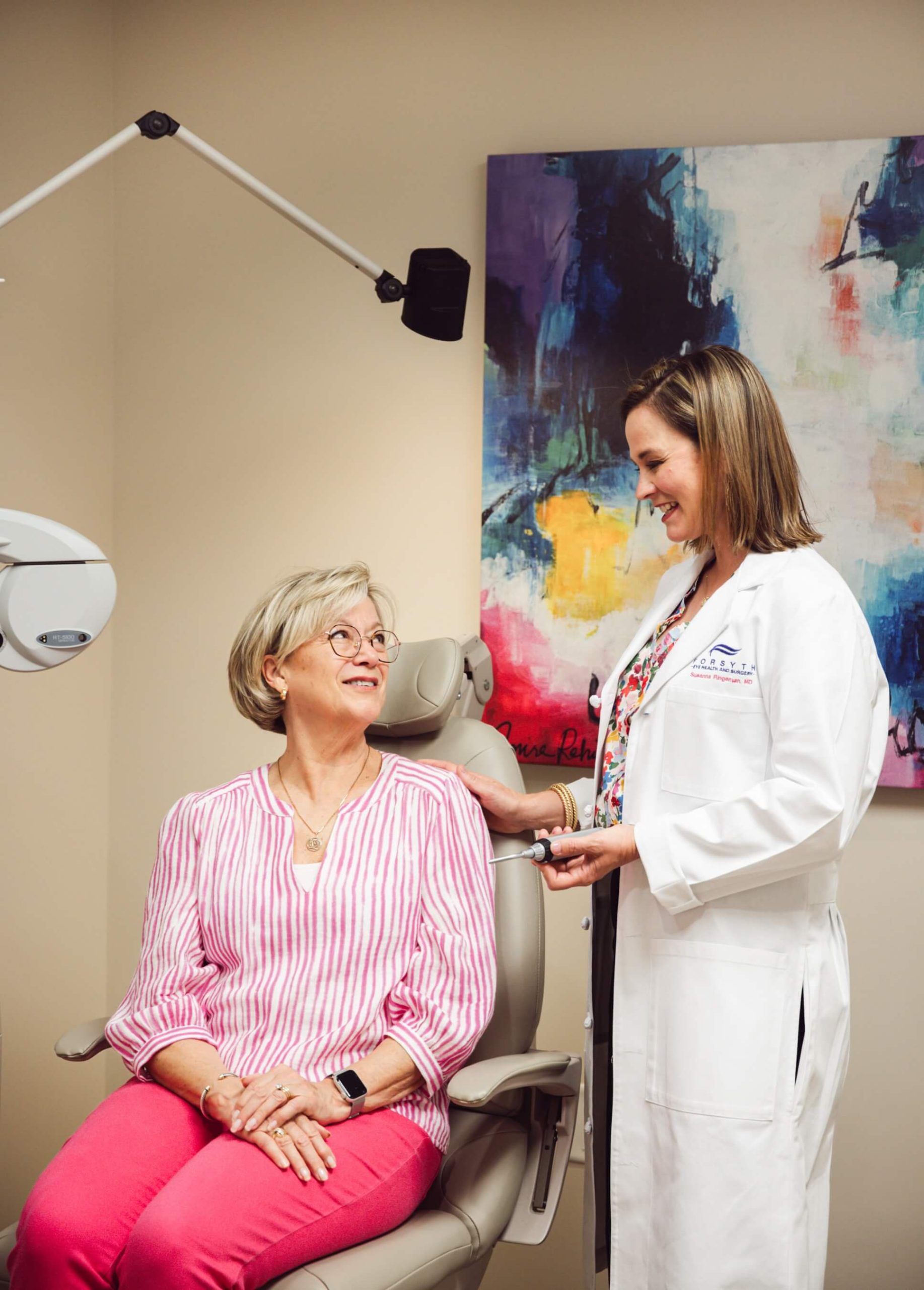 Forsyth Eye Health doctor going over surgery preparation with a patient